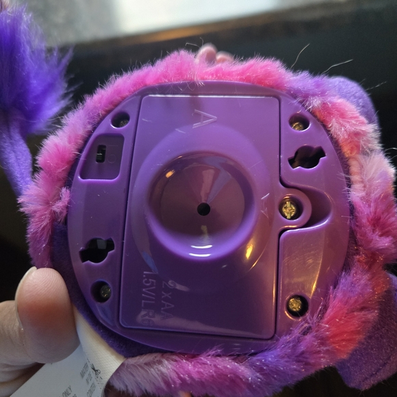 Hatchimal, Purple and Pink Plush Toy, Part of the Twin ( Ligull Set) - Picture 6 of 11